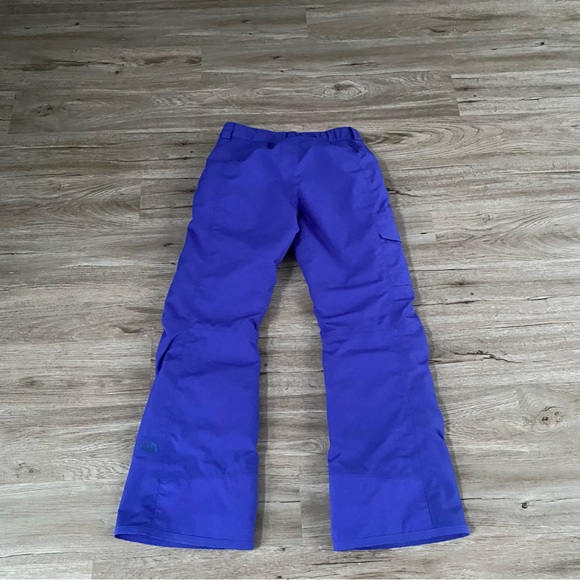 The North Face ski/snowboard pants - Picture 5 of 8